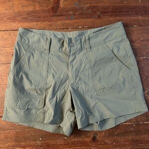 Columbia Women's Olive Cargo Shorts